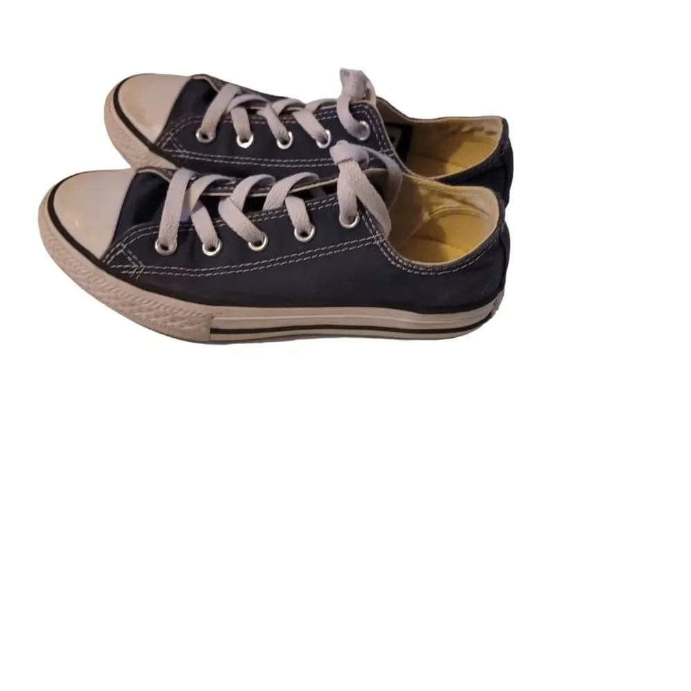 Converse All Stars Sneakers Kid Size 1.5